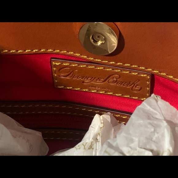 Dooney & Bourke bag💅🏽 - Picture 4 of 7